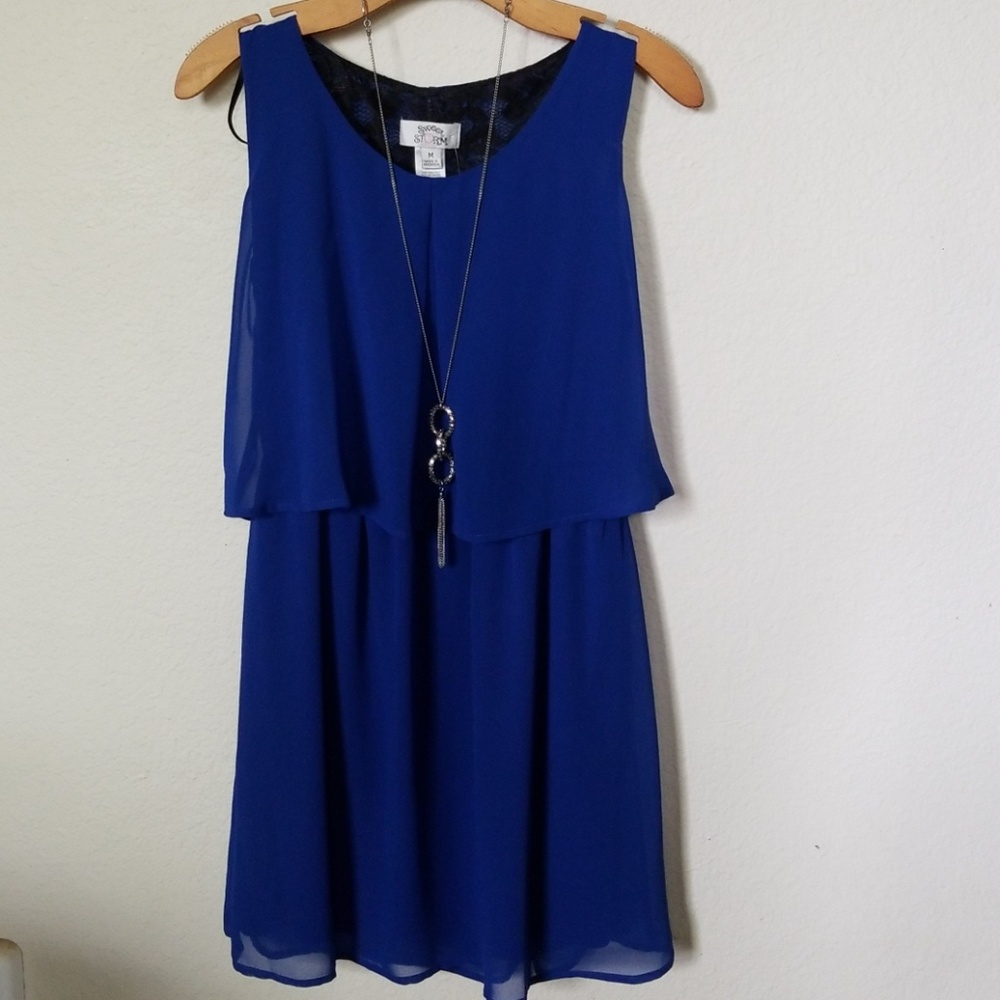 Mini dress